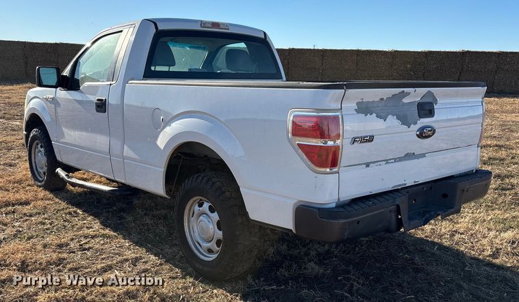 image for item EU4733 2010 Ford F150 pickup truck