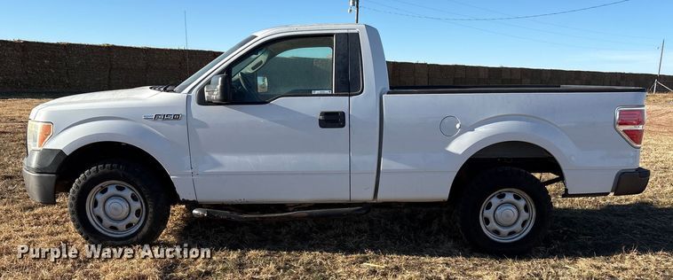 image for item EU4733 2010 Ford F150 pickup truck