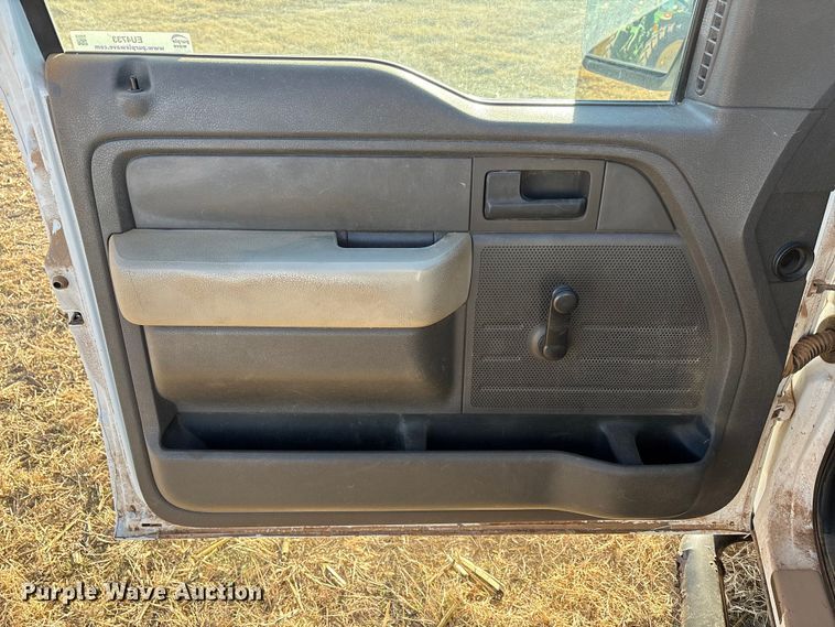 image for item EU4733 2010 Ford F150 pickup truck