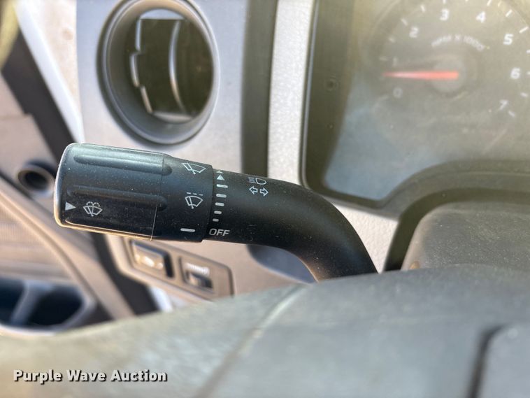 image for item EU4733 2010 Ford F150 pickup truck