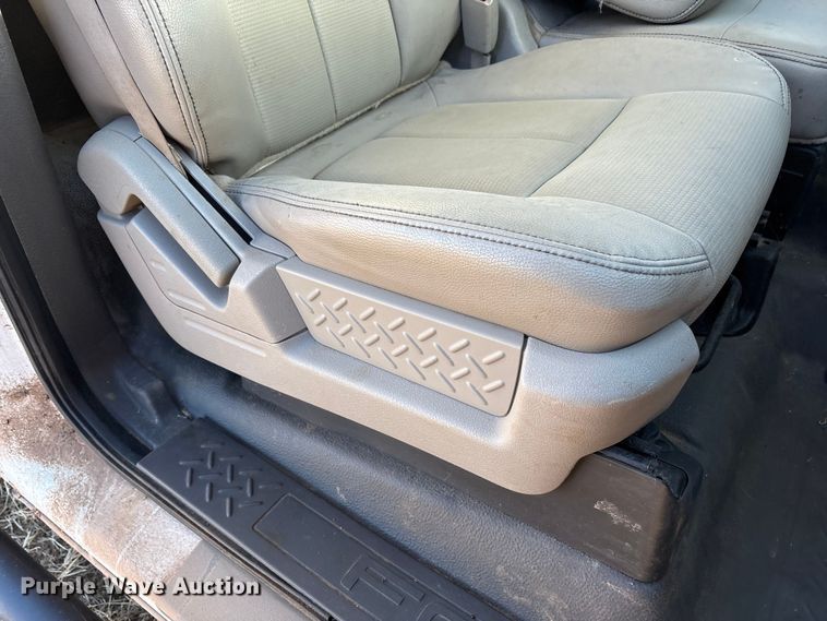 image for item EU4733 2010 Ford F150 pickup truck