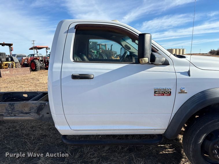 image for item EU4734 2011 Dodge Ram 4500 truck cab and chassis