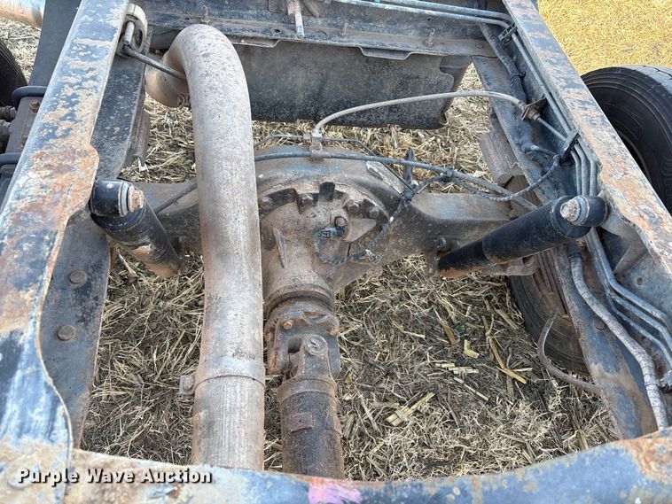 image for item EU4734 2011 Dodge Ram 4500 truck cab and chassis