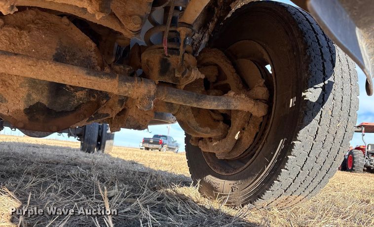 image for item EU4734 2011 Dodge Ram 4500 truck cab and chassis