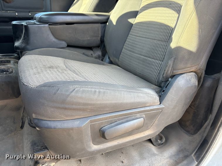 image for item EU4734 2011 Dodge Ram 4500 truck cab and chassis