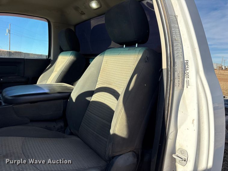 image for item EU4734 2011 Dodge Ram 4500 truck cab and chassis