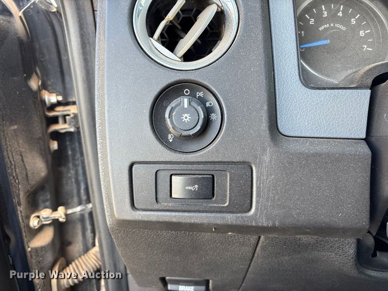 image for item EU4735 2014 Ford F150 SuperCrew pickup truck