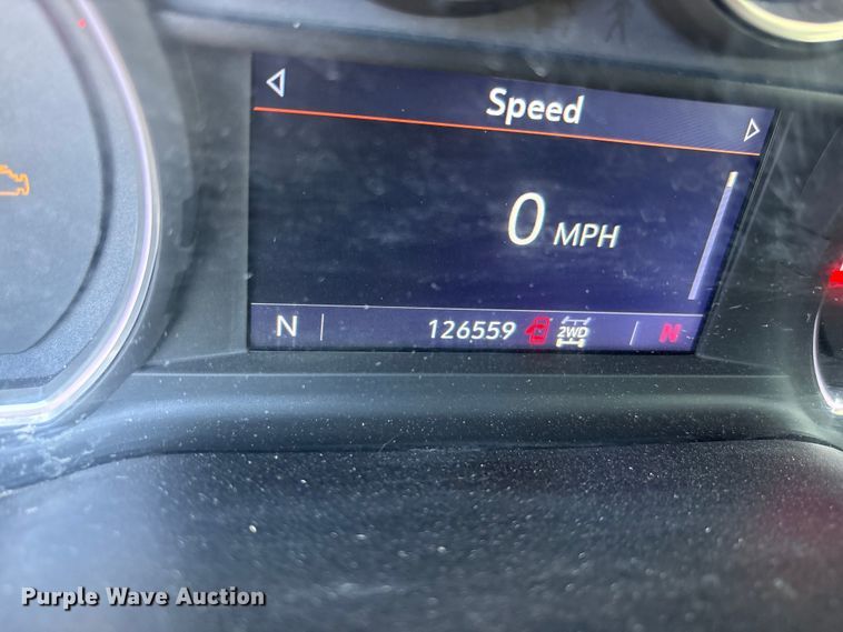 image for item EU4736 2019 Chevrolet Silverado 15000 Crew Cab pickup truck