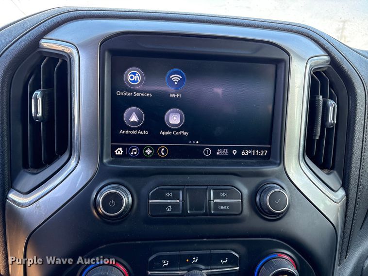 image for item EU4736 2019 Chevrolet Silverado 15000 Crew Cab pickup truck