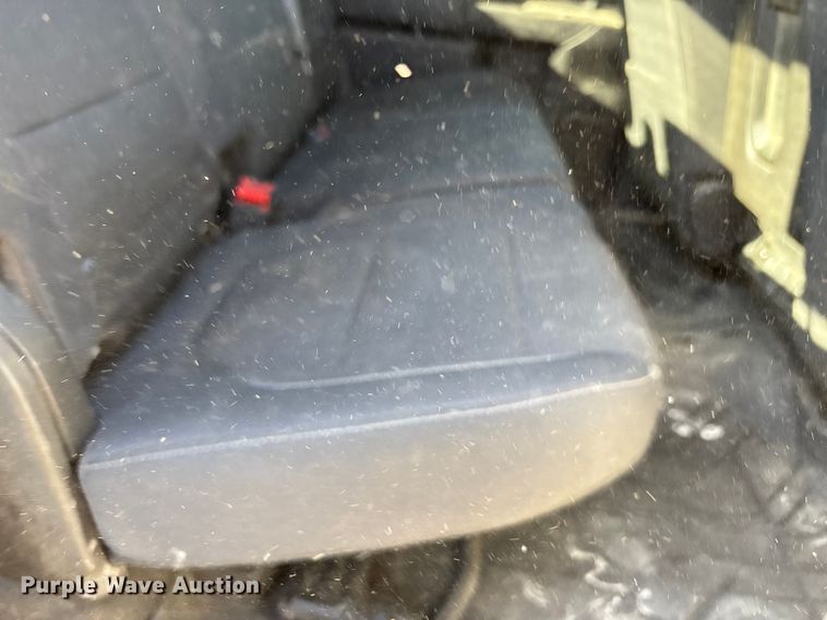 image for item EU4736 2019 Chevrolet Silverado 15000 Crew Cab pickup truck