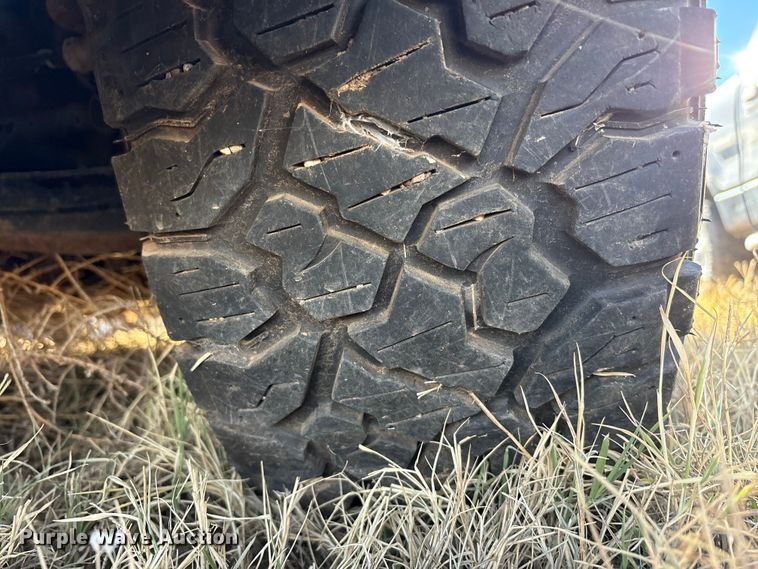 image for item EU4736 2019 Chevrolet Silverado 15000 Crew Cab pickup truck