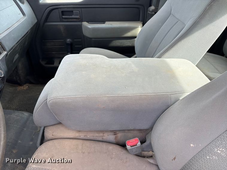 image for item EU4737 2014 Ford F150 SuperCab pickup truck