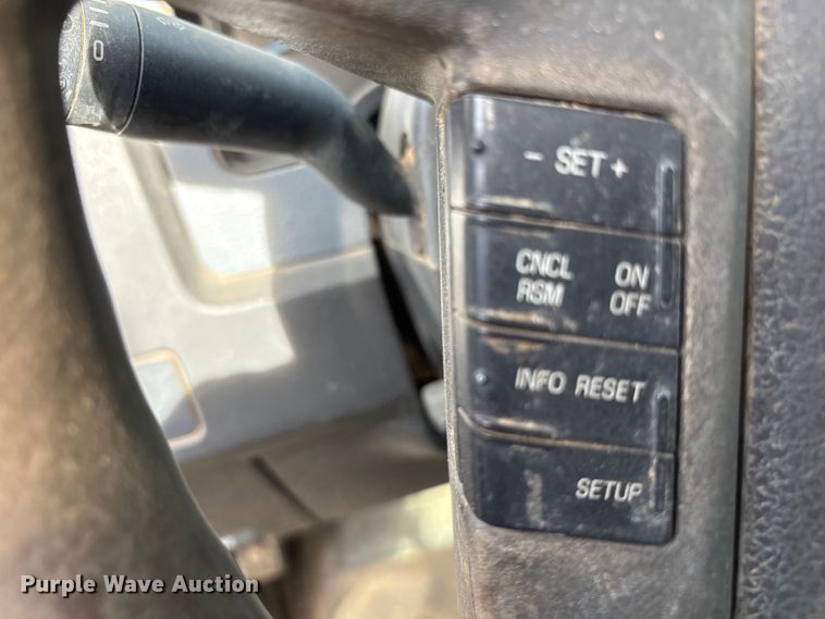 image for item EU4737 2014 Ford F150 SuperCab pickup truck