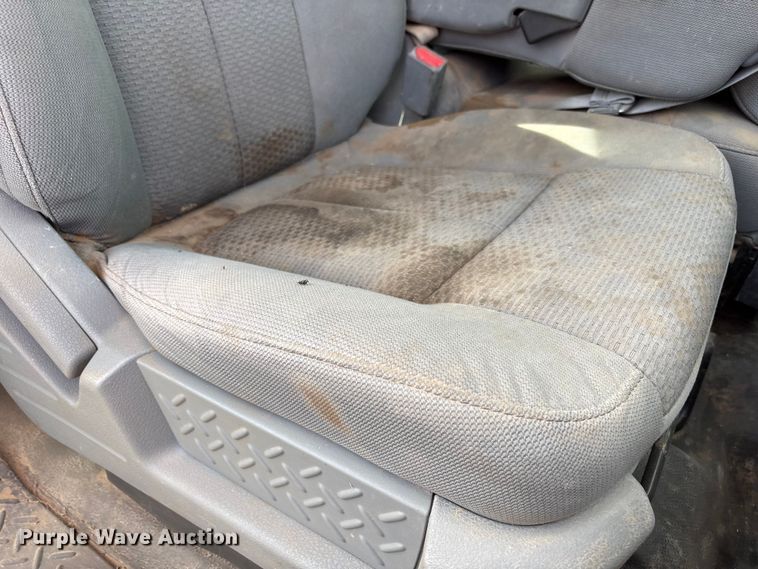 image for item EU4737 2014 Ford F150 SuperCab pickup truck