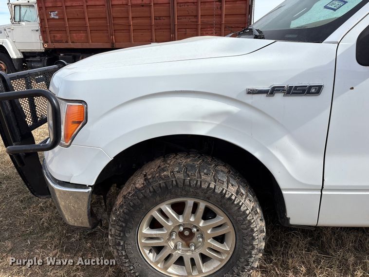 image for item EU4738 2013 Ford F150 SuperCab pickup truck