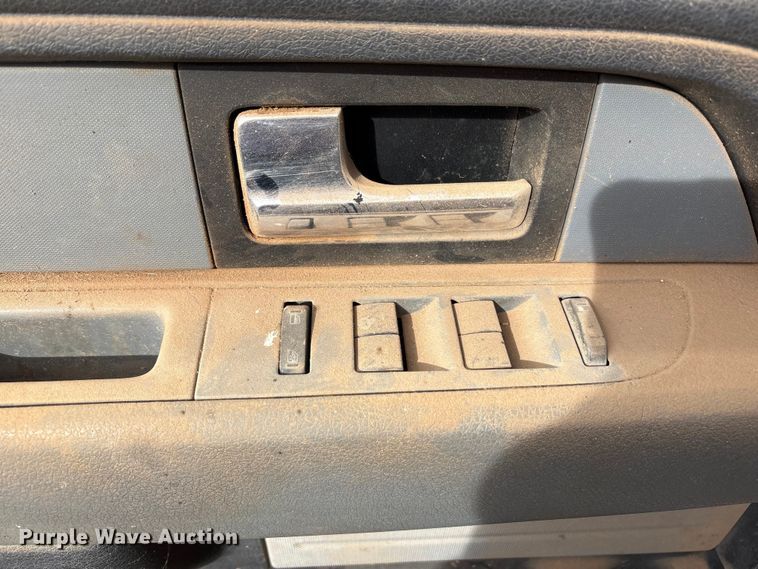 image for item EU4738 2013 Ford F150 SuperCab pickup truck