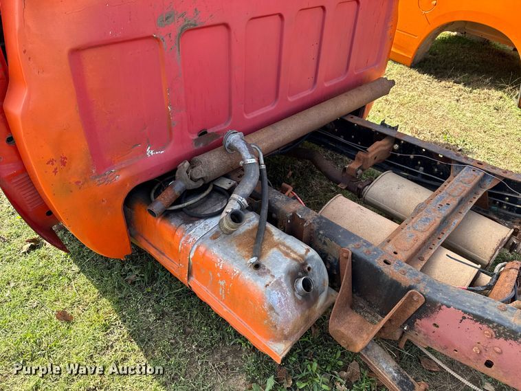 image for item EU5353 1985 Chevrolet D30 pickup truck cab and chassis