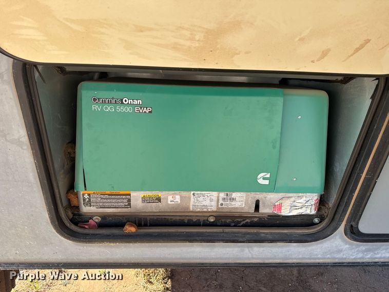 image for item EU5360 2017 Keystone FZ42317 toy hauler camper