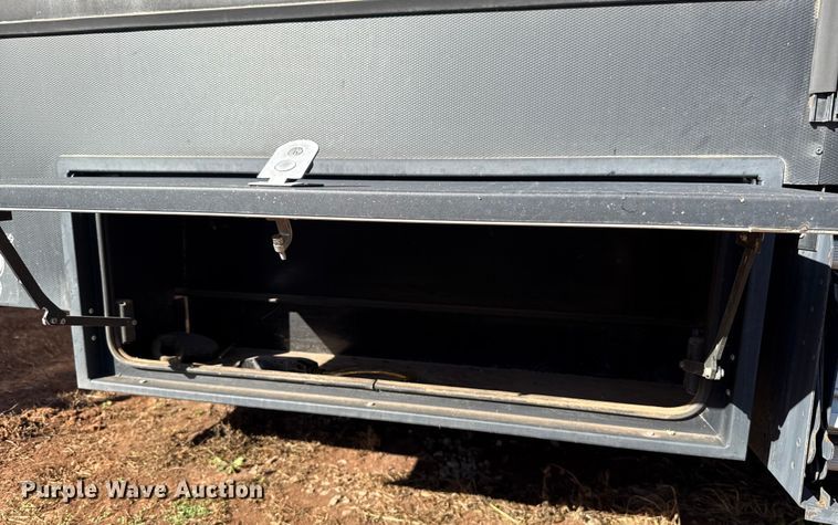 image for item EU5360 2017 Keystone FZ42317 toy hauler camper