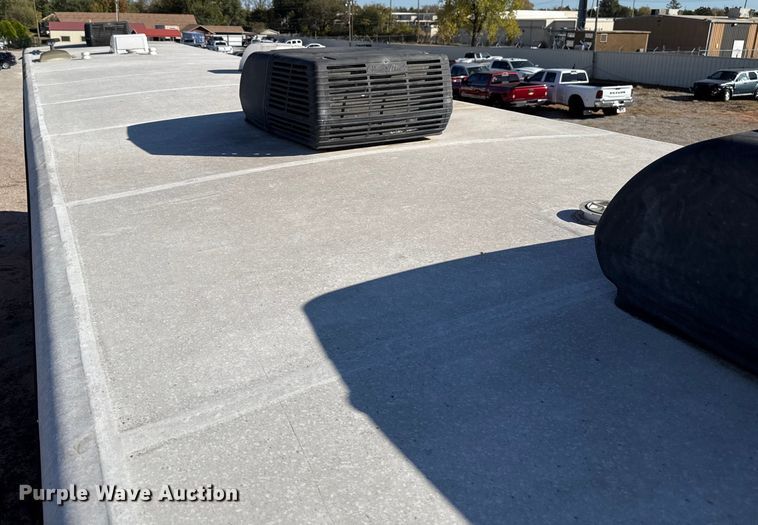 image for item EU5360 2017 Keystone FZ42317 toy hauler camper