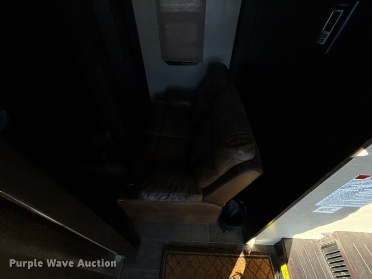 image for item EU5360 2017 Keystone FZ42317 toy hauler camper