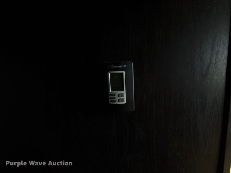 image for item EU5360 2017 Keystone FZ42317 toy hauler camper