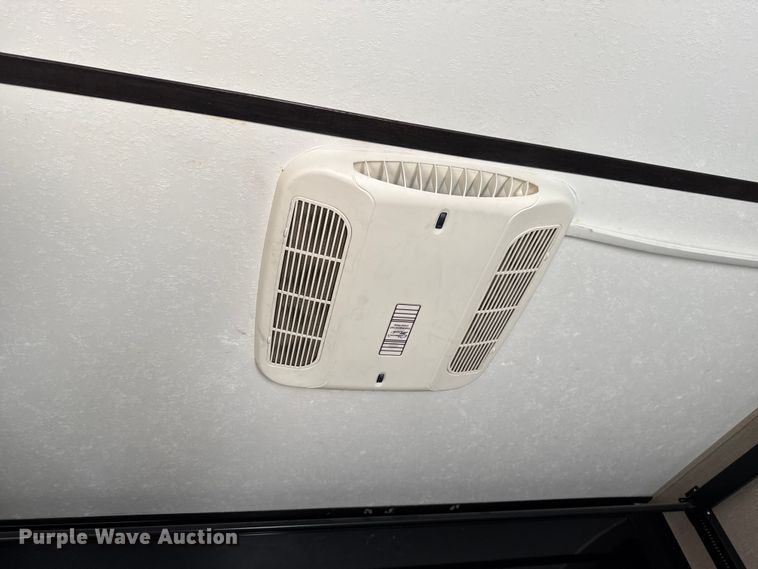 image for item EU5360 2017 Keystone FZ42317 toy hauler camper