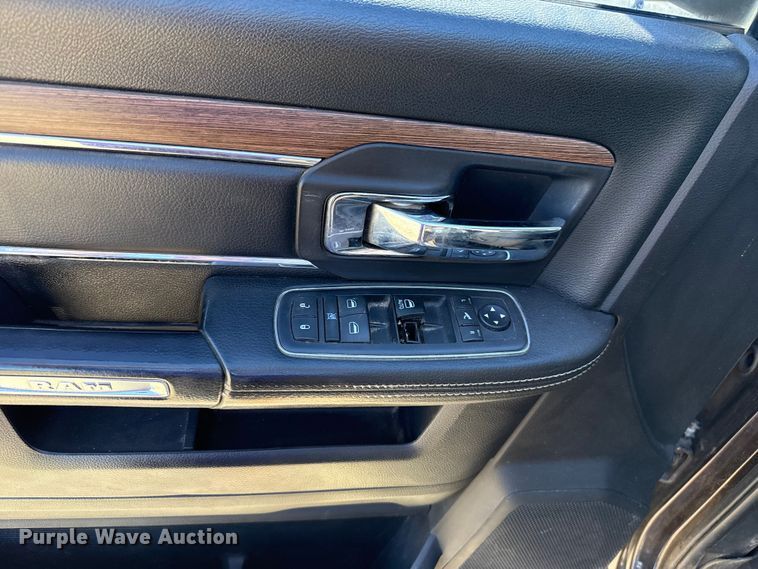 image for item EU5399 2016 RAM 3500 Crew Cab flatbed pickup truck