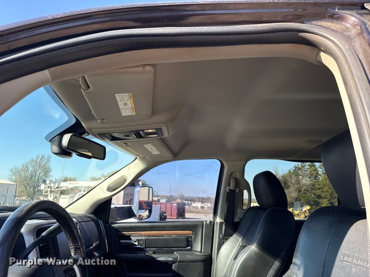 image for item EU5399 2016 RAM 3500 Crew Cab flatbed pickup truck