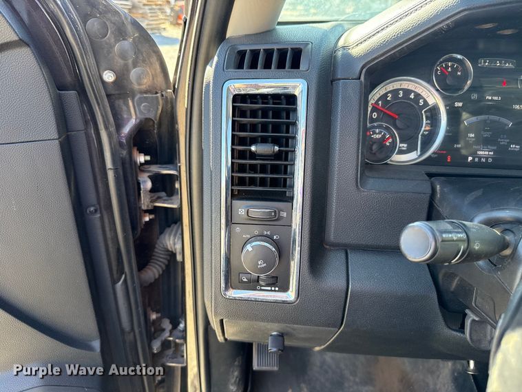 image for item EU5399 2016 RAM 3500 Crew Cab flatbed pickup truck