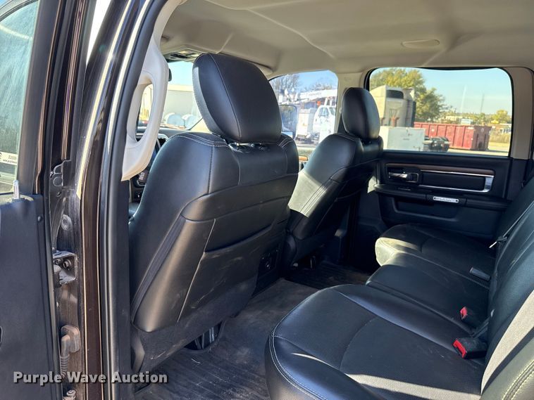 image for item EU5399 2016 RAM 3500 Crew Cab flatbed pickup truck