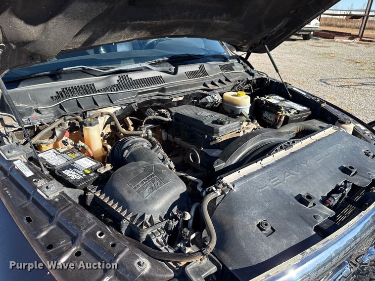 image for item EU5399 2016 RAM 3500 Crew Cab flatbed pickup truck