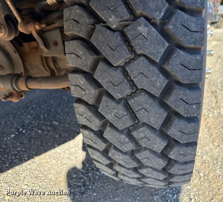 image for item EU5399 2016 RAM 3500 Crew Cab flatbed pickup truck