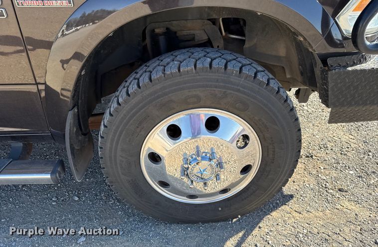 image for item EU5399 2016 RAM 3500 Crew Cab flatbed pickup truck