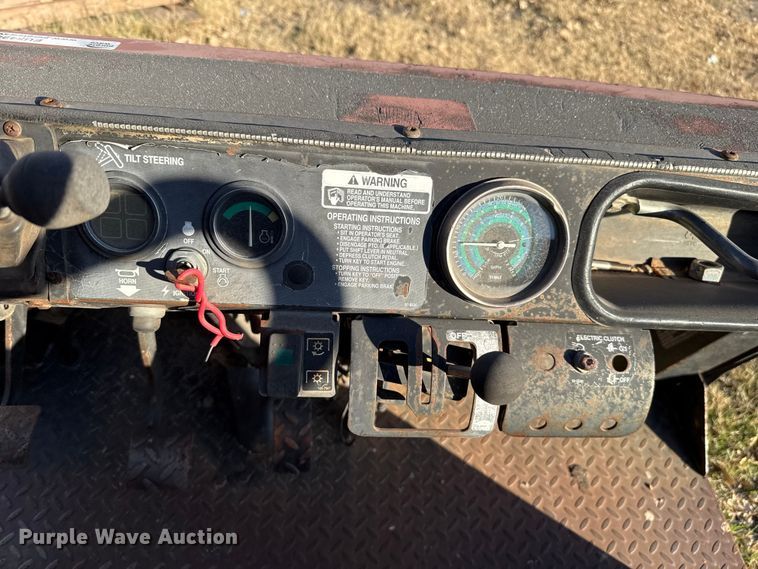 image for item EU5424 Toro Workman 07212  utility vehicle