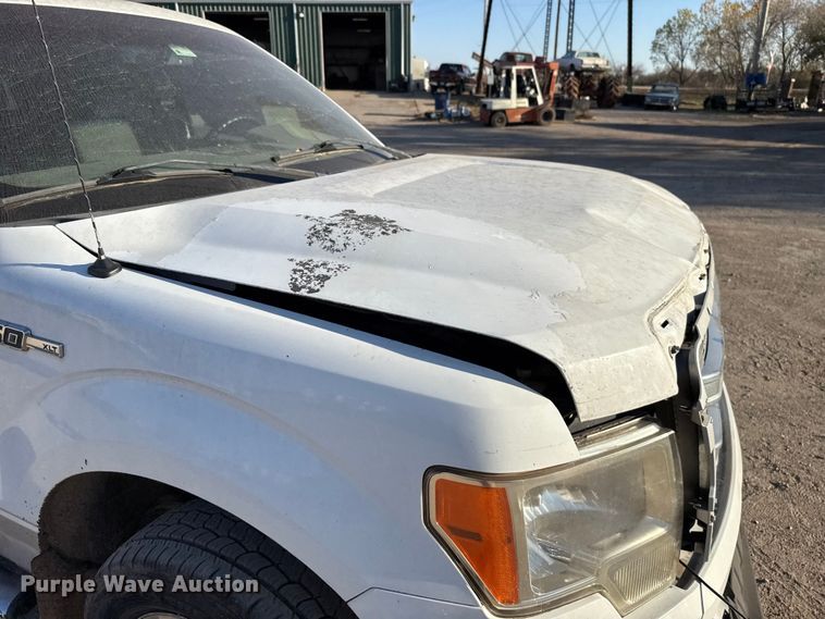 image for item EU5426 2013 Ford F150 XLT SuperCrew pickup truck