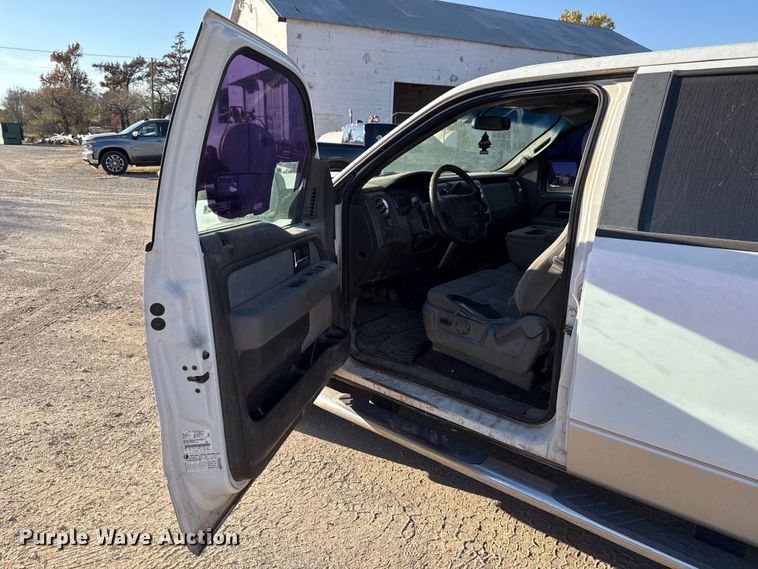 image for item EU5426 2013 Ford F150 XLT SuperCrew pickup truck