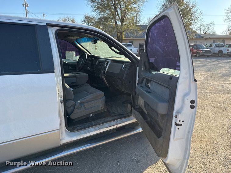 image for item EU5426 2013 Ford F150 XLT SuperCrew pickup truck