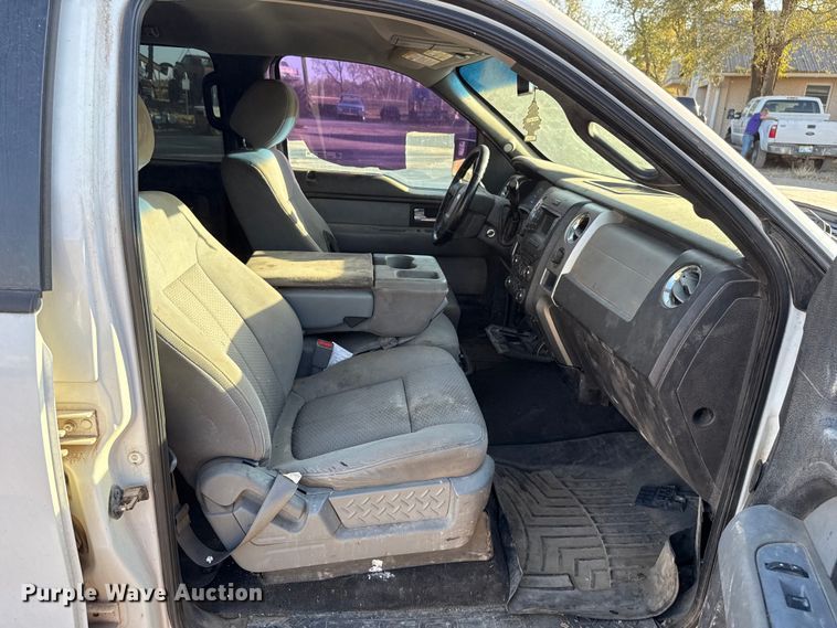 image for item EU5426 2013 Ford F150 XLT SuperCrew pickup truck