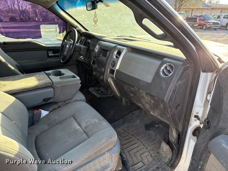 image for item EU5426 2013 Ford F150 XLT SuperCrew pickup truck