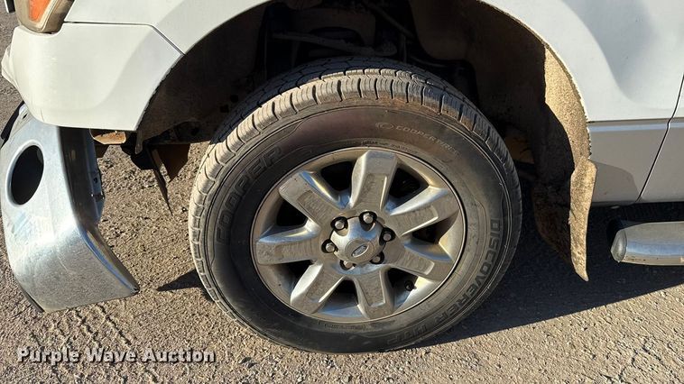 image for item EU5426 2013 Ford F150 XLT SuperCrew pickup truck