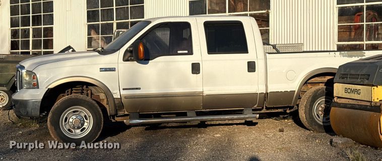 image for item EU5428 2007 Ford F250 Super Duty Crew Cab pickup truck