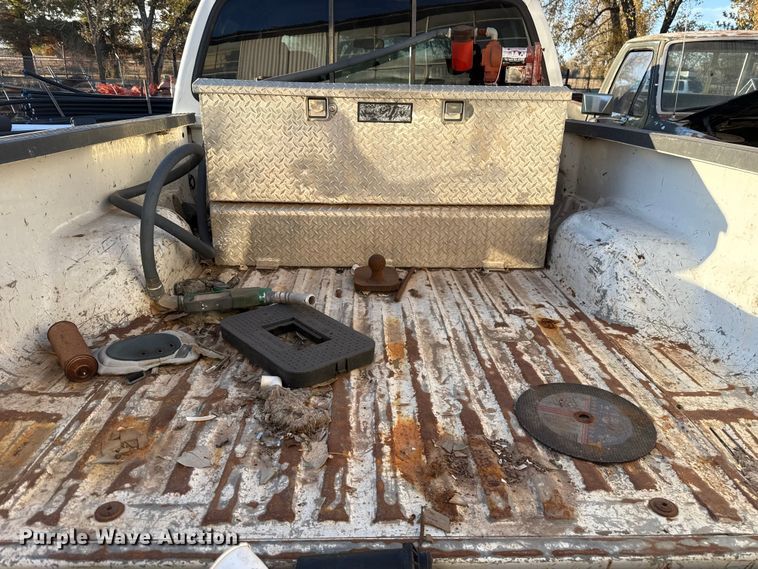 image for item EU5428 2007 Ford F250 Super Duty Crew Cab pickup truck