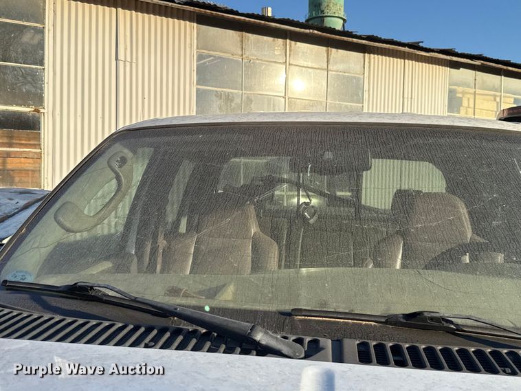 image for item EU5428 2007 Ford F250 Super Duty Crew Cab pickup truck