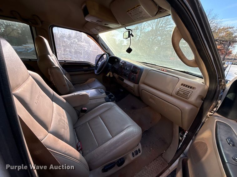 image for item EU5428 2007 Ford F250 Super Duty Crew Cab pickup truck