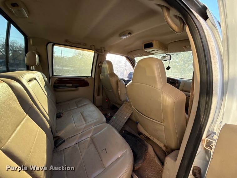 image for item EU5428 2007 Ford F250 Super Duty Crew Cab pickup truck