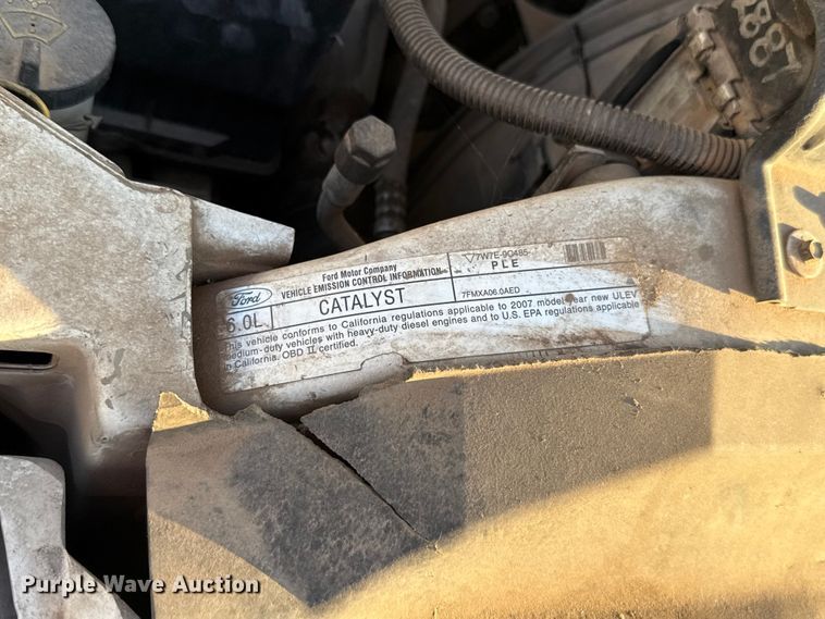 image for item EU5428 2007 Ford F250 Super Duty Crew Cab pickup truck