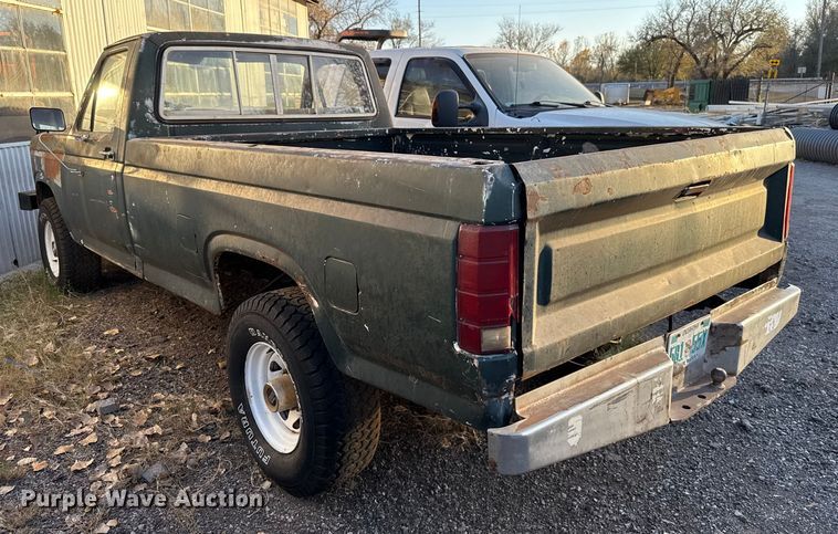 image for item EU5429 1980 Ford F250 pickup truck