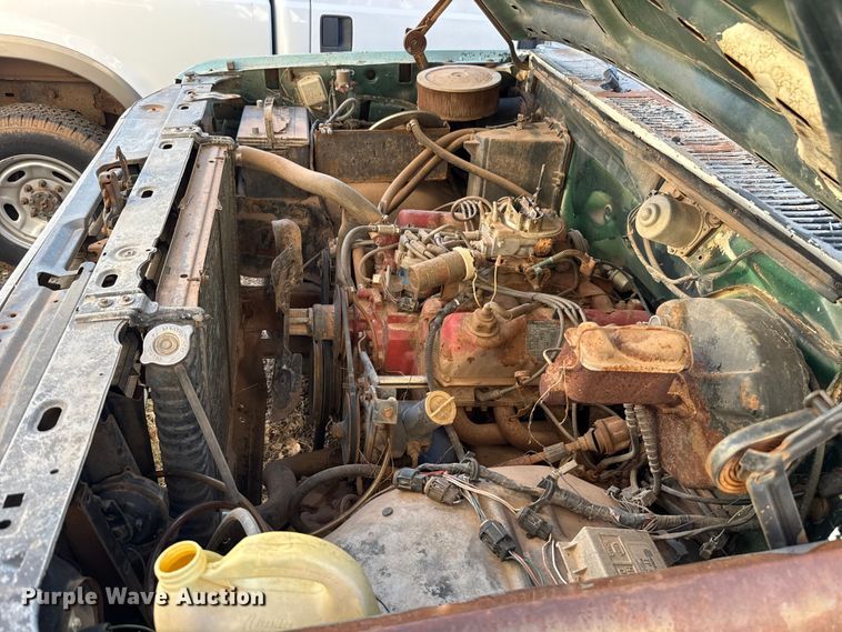 image for item EU5429 1980 Ford F250 pickup truck