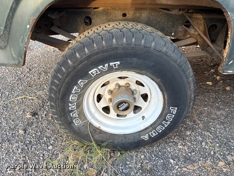 image for item EU5429 1980 Ford F250 pickup truck